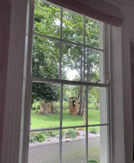 Sash Windows North West Photo of a House with Renovated Sash Windows