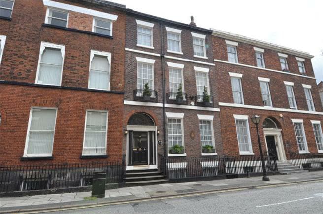 Sash Windows North West Photo of a House with Renovated Sash Windows